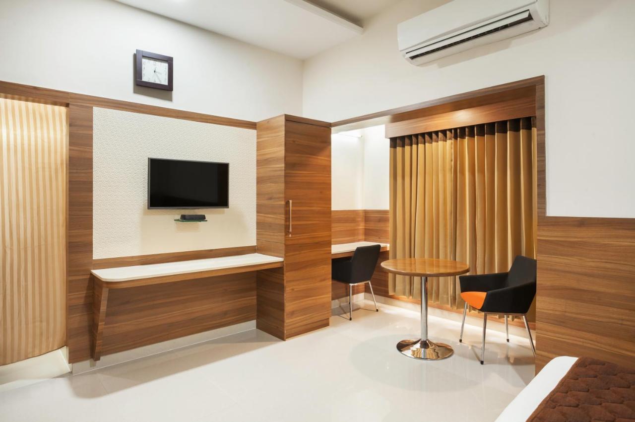 อนันยาส เนสต์ Hotel โคอิมบาทอร์ ภายนอก รูปภาพ