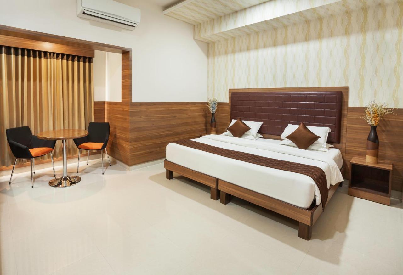 อนันยาส เนสต์ Hotel โคอิมบาทอร์ ภายนอก รูปภาพ