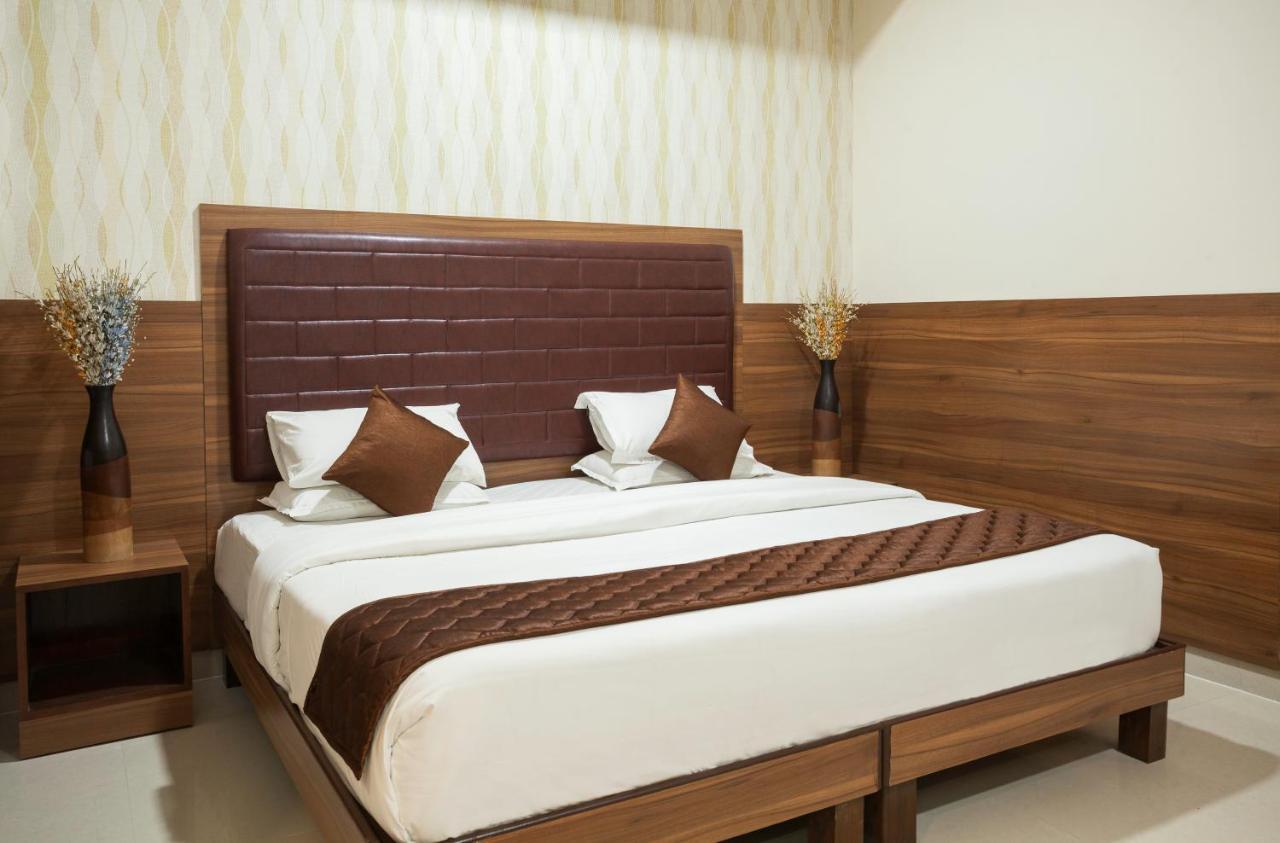 อนันยาส เนสต์ Hotel โคอิมบาทอร์ ภายนอก รูปภาพ