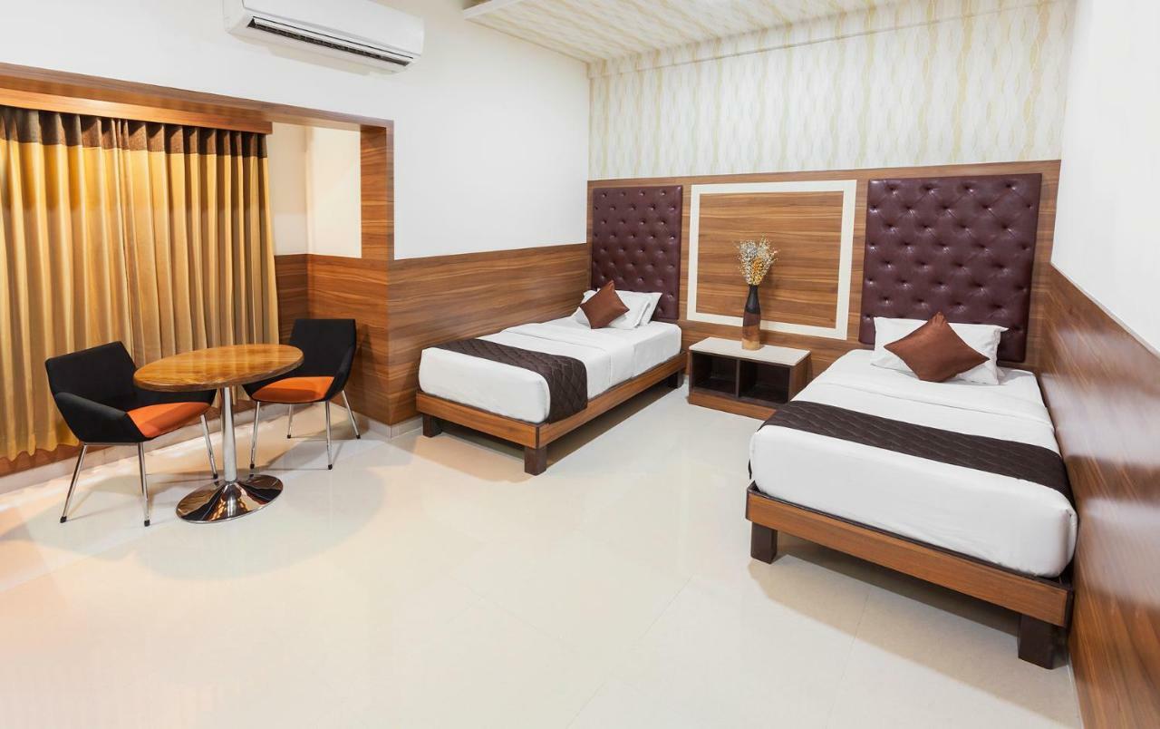 อนันยาส เนสต์ Hotel โคอิมบาทอร์ ภายนอก รูปภาพ